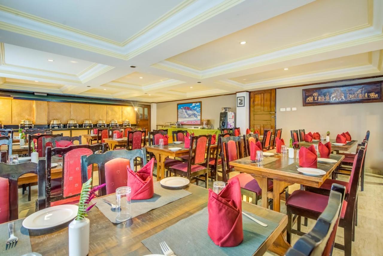 Summit Tashi Ghang Heritage Resort Пеллінґ Екстер'єр фото