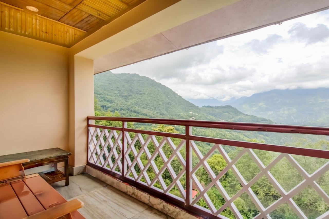 Summit Tashi Ghang Heritage Resort Пеллінґ Екстер'єр фото